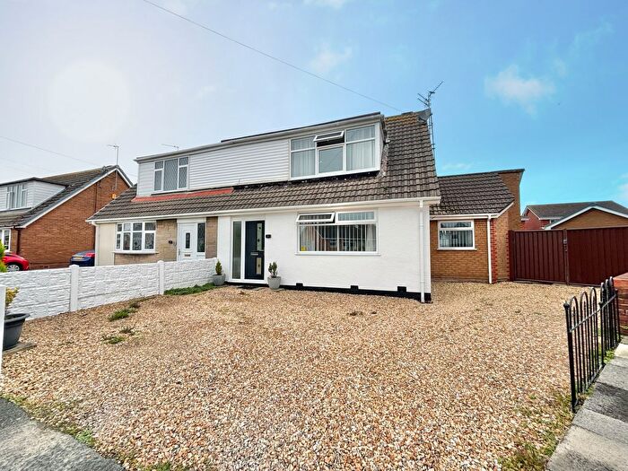 4 Bedroom Semi-Detached House For Sale In Penrhos Avenue, Fleetwood, FY7