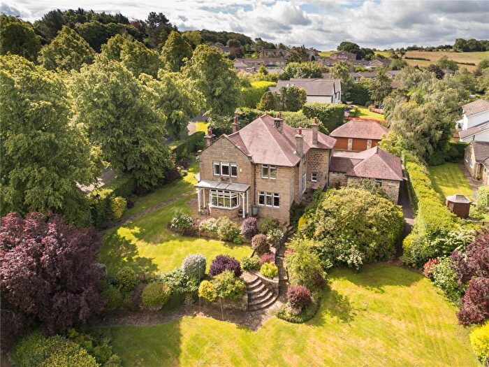 5 Bedroom Detached House For Sale In Walton Avenue, Pannal, Harrogate, HG3