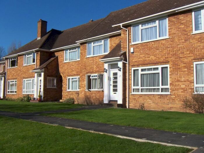 2 Bedroom Maisonette To Rent In Kerry Court, Stanmore, Middlesex, HA7