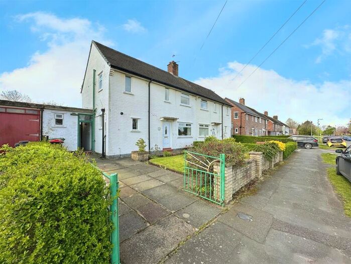 3 Bedroom Semi-Detached House For Sale In Russet Road, Weaverham, Northwich, CW8