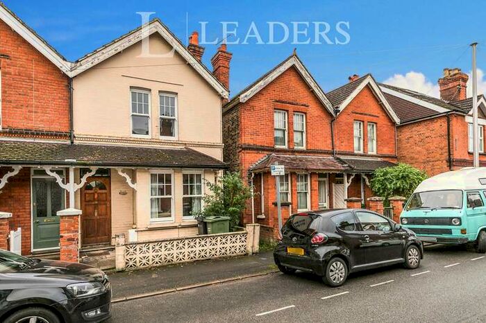 3 Bedroom Semi-Detached House To Rent In Town Centre, GU1