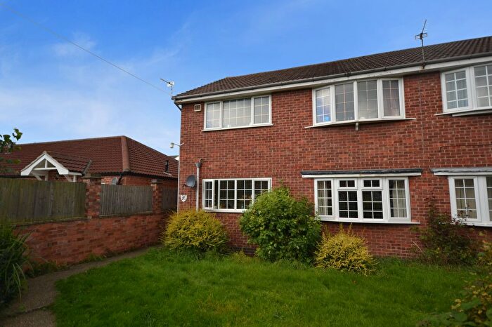 2 Bedroom Flat To Rent In Blyth Street, Nottingham, NG3