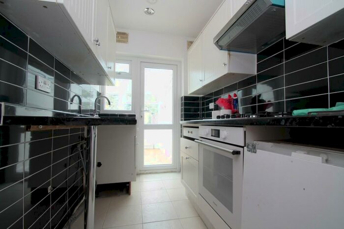 3 Bedroom Terraced House To Rent In Thurlow Gardens, Chigwell, Essex, IG6