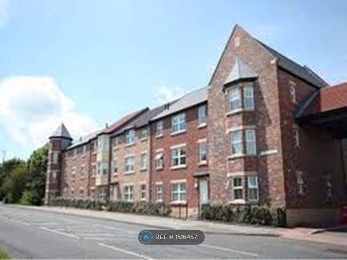 2 Bedroom Flat To Rent In Whitfield Court, Pity Me, Durham, DH1