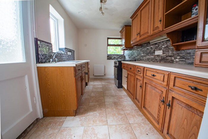 2 Bedroom Semi-Detached House For Sale In Elmfield Road, Dogsthorpe, Peterborough, PE1