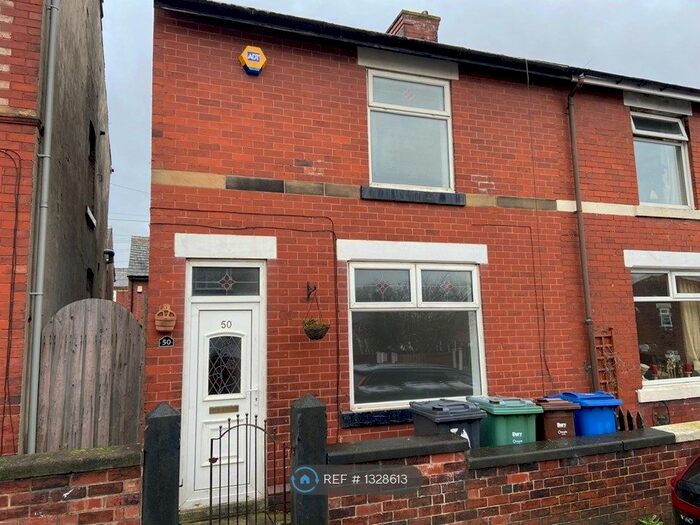 2 Bedroom Semi-Detached House To Rent In King Street, Radcliffe, Manchester, M26