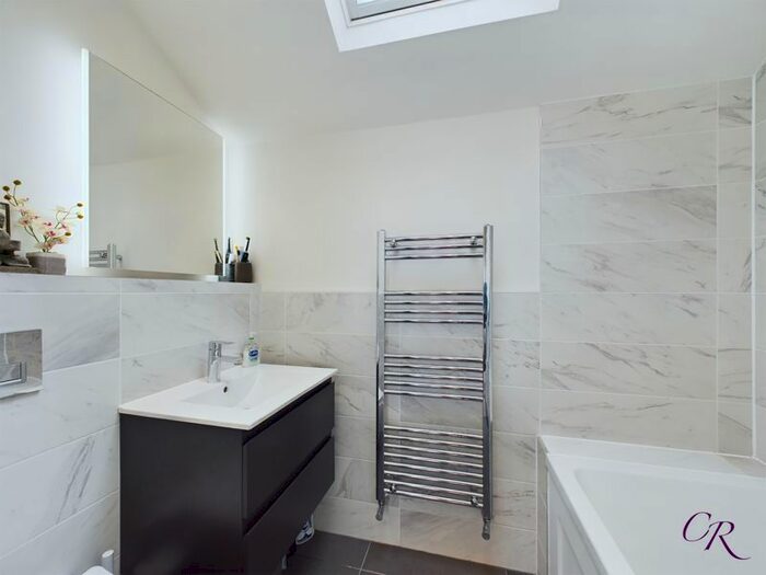 3 Bedroom Terraced House For Sale In Upper Park Street, Cheltenham, GL52