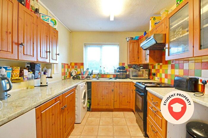 6 Bedroom Semi Detached House To Rent In Station Road, Filton, Bristol, South Gloucestershire, BS34