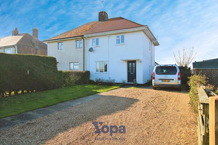 3 Bedroom Semi-Detached House For Sale In Park Cl, Coveney, Ely, CB6
