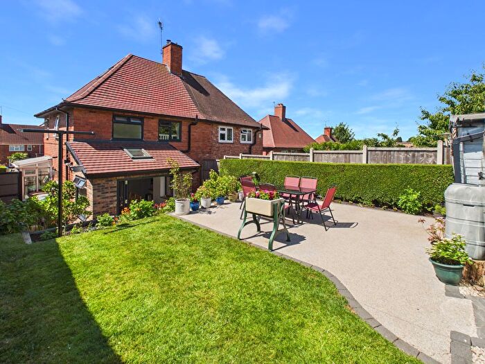 3 Bedroom Semi Detached House For Sale In Cardale Road, Nottingham, NG3