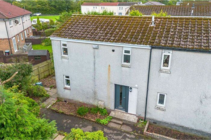 2 Bedroom Semi-Detached House For Sale In Niven Court, New Farm Loch, Kilmarnock, East Ayrshire, KA3