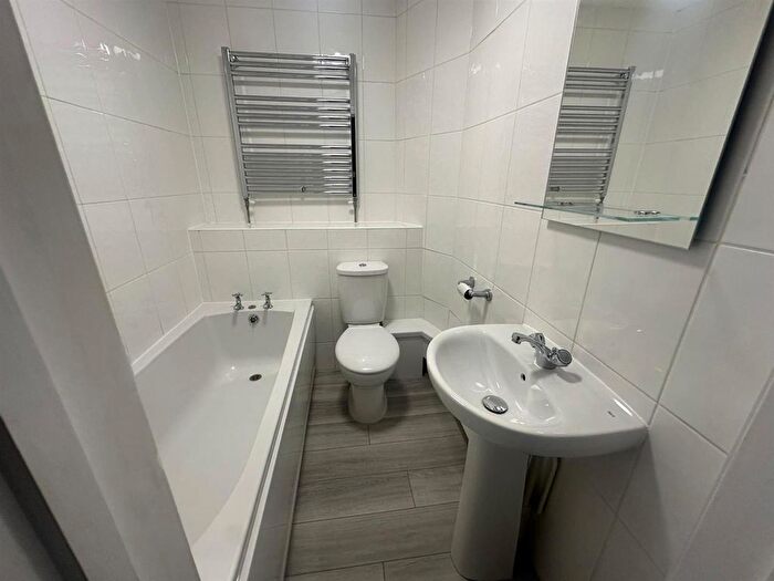 1 Bedroom Flat To Rent In Millbrook Road East, Southampton, SO15