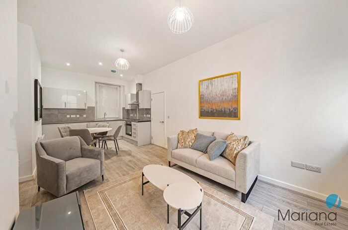 2 Bedroom Flat To Rent In Cheltenham House, A Clare Street, Bristol, BS1