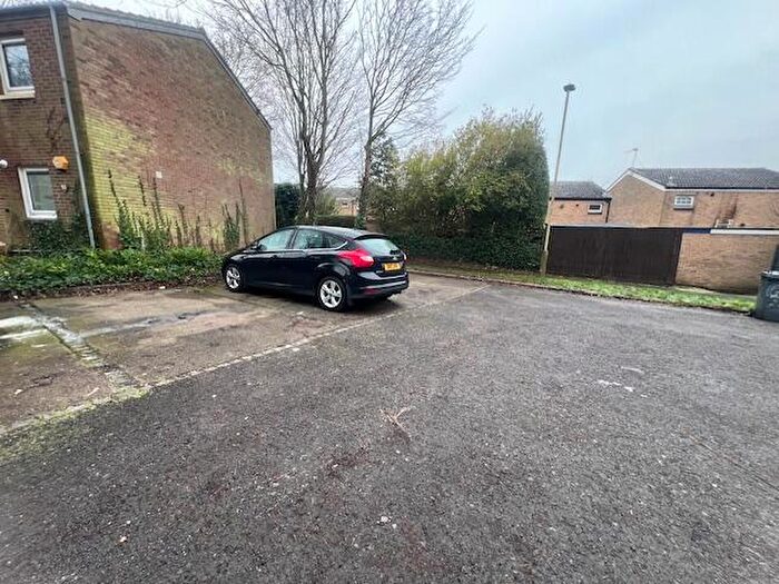 1 Bedroom Apartment To Rent In Gilmorton Close, Glen Parva, LE2