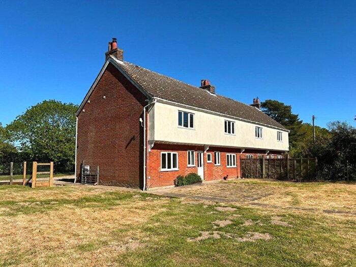 4 Bedroom Semi-Detached House To Rent In Stetchworth, Stetchworth, Newmarket, Cambridgeshire, CB8