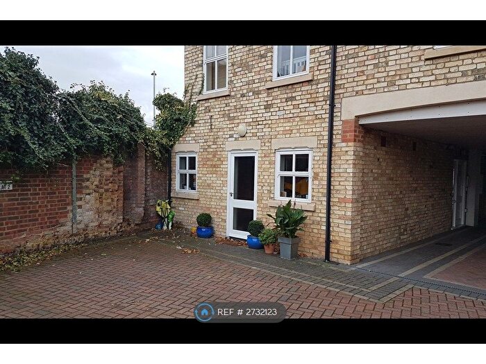 1 Bedroom Flat To Rent In Ickleford Road, Hitchin, SG5