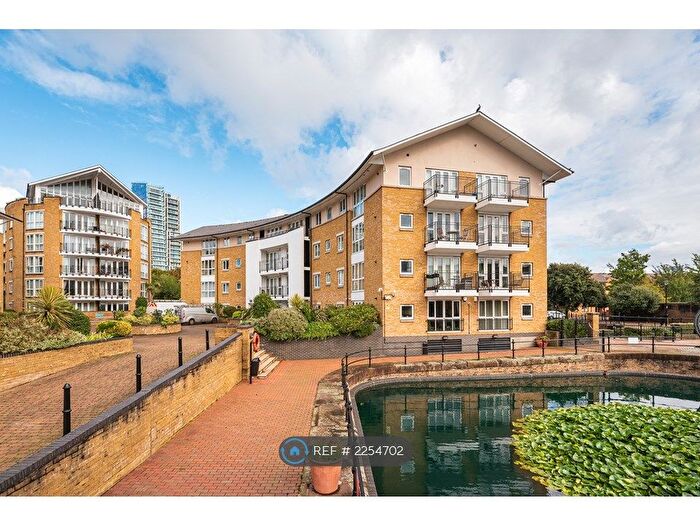 2 Bedroom Flat To Rent In Thomas More Street, London, E1W