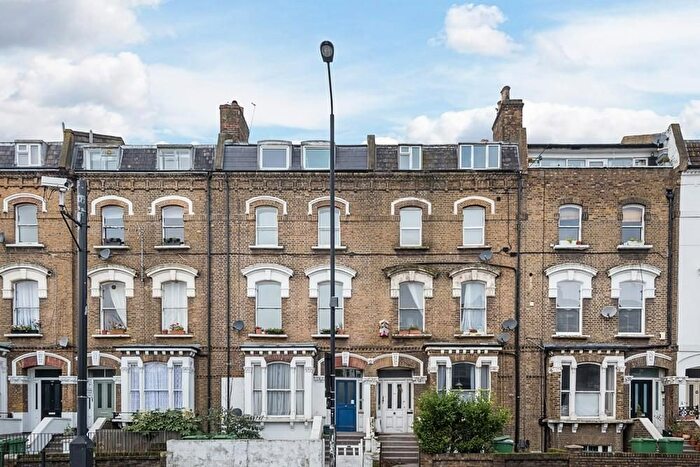 2 Bedroom Maisonette To Rent In Fortess Road, Kentish Town, London, NW5