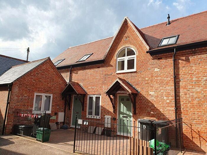 1 Bedroom Apartment To Rent In Bartholomew Street, Newbury, RG14