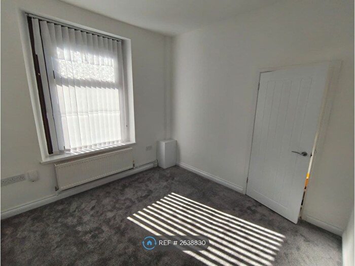 3 Bedroom End Terrace House To Rent In Glantawe St, Swansea, SA6