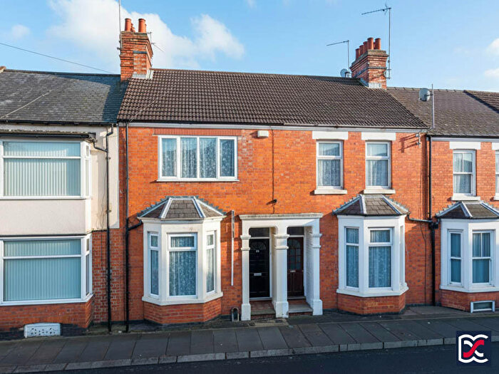 3 Bedroom Terraced House To Rent In King Edward Road, Abington, Northampton, NN1
