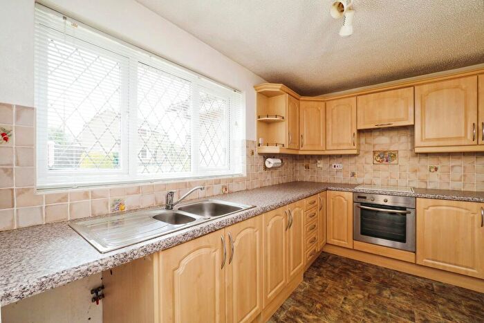 3 Bedroom Bungalow For Sale In Finsbury Road, Bramcote, Nottingham, Nottinghamshire, NG9