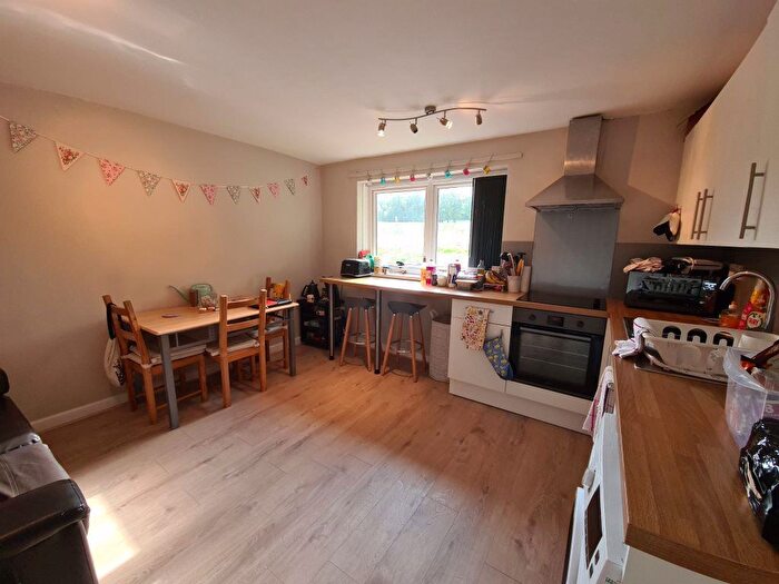 2 Bedroom Semi-Detached House To Rent In Holborn Green, Leeds, LS6