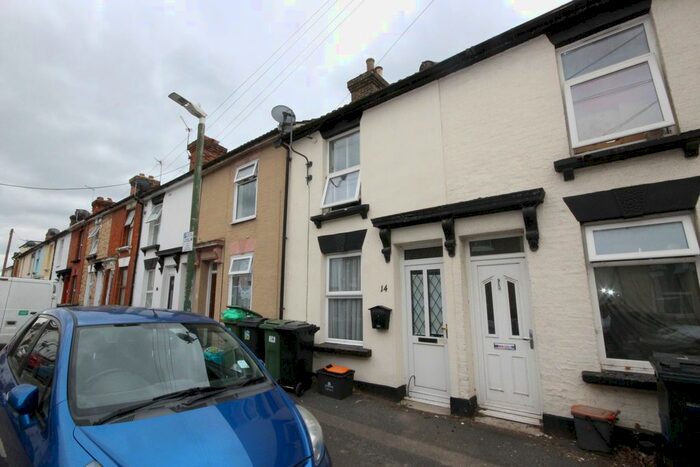 2 Bedroom Terraced House To Rent In Gladstone Road, Maidstone, ME14