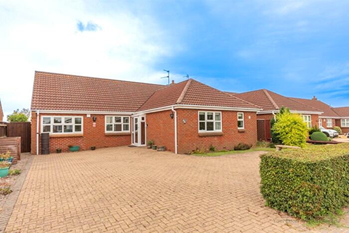 4 Bedroom Detached Bungalow For Sale In Broadgate, Weston Hills, PE12