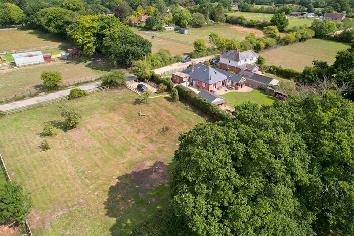 5 Bedroom Detached House For Sale In Rhinefield Road, Wootton, Hampshire, BH25