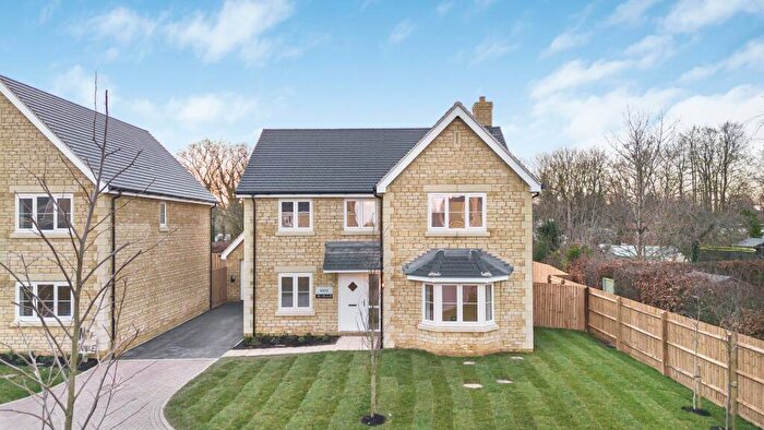 4 Bedroom Detached House For Sale In Barley Close, Great Somerford, Wiltshire, SN15
