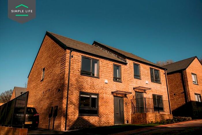4 Bedroom Semi-Detached House To Rent In Elvaston Way, Sheffield, S2