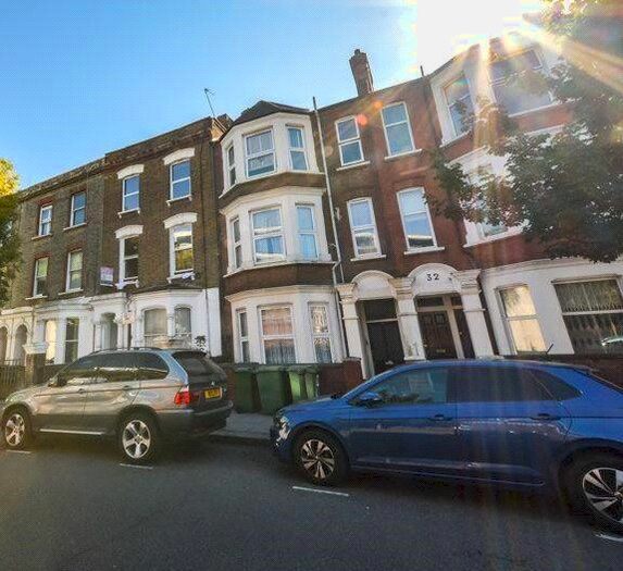 Studio To Rent In Iverson Road, West Hampstead, London, NW6