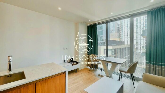 Studio To Rent In Neroli House, Goodman's Fields, London, E1