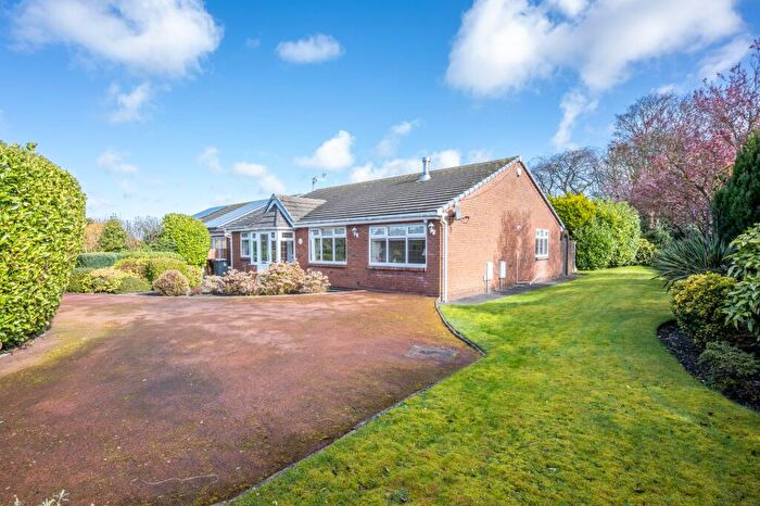 3 Bedroom Detached Bungalow For Sale In Meadowbrook, Burscough, L40