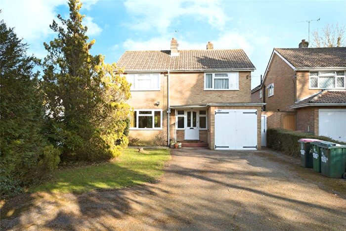 3 Bedroom Property For Sale In Tinsley Lane, Crawley, West Sussex, RH10