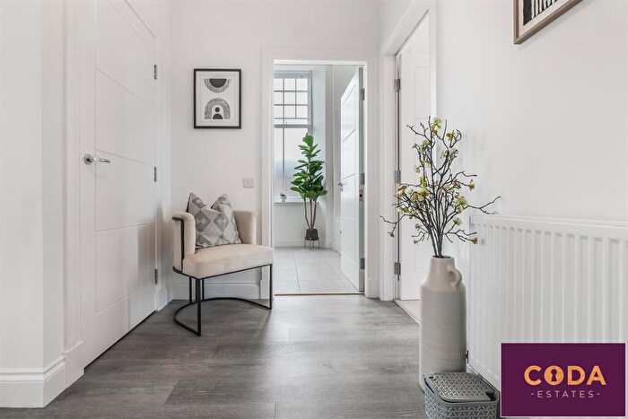 3 Bedroom Flat For Sale In Plot Gartloch Way, Gartcosh, G69