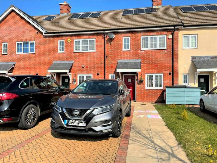 3 Bedroom Terraced House To Rent In Twist Way, Slough, Greater London, SL2