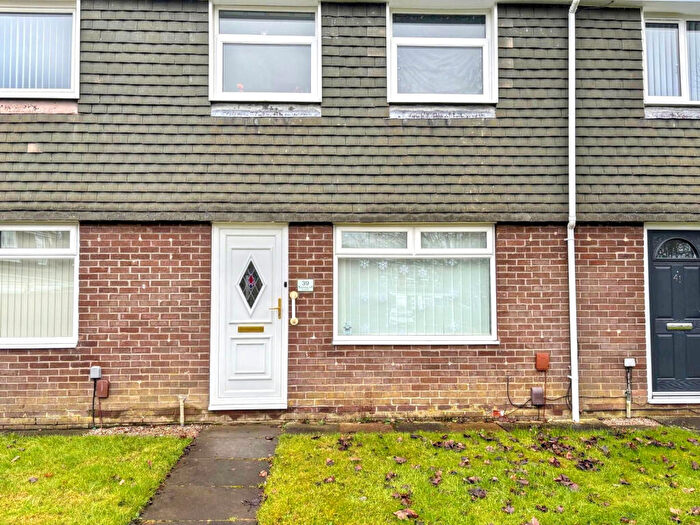 3 Bedroom Terraced House To Rent In Thornbury Close, Kingston Park, Newcastle Upon Tyne, Tyne & Wear, NE3