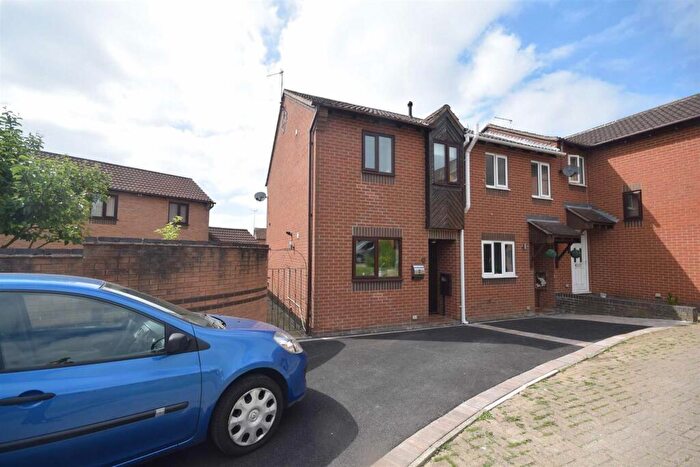 2 Bedroom Town House To Rent In Naseby Road, Belper, DE56