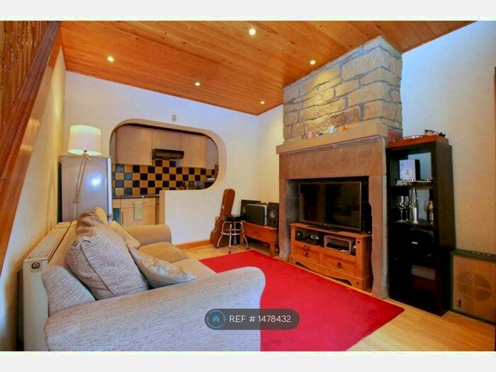 1 Bedroom Terraced House To Rent In Wood End, Berry Brow, Huddersfield, HD4