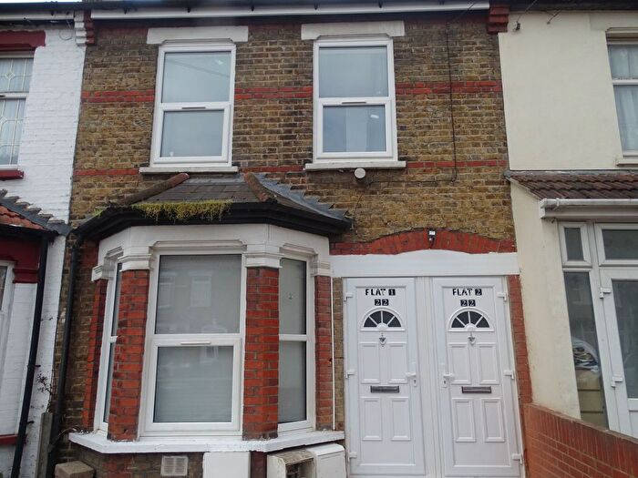 3 Bedroom Terraced House To Rent In Tachbrook Road, Southall, UB2