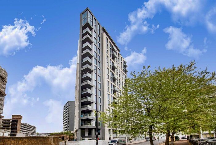 2 Bedroom Flat To Rent In Beadon Road, London, W6