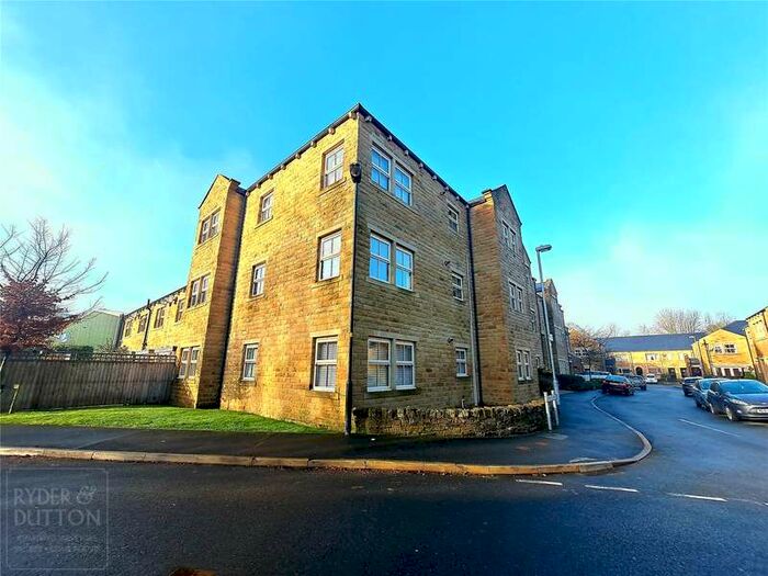 2 Bedroom Apartment To Rent In Bowler Way, Greenfield, Saddleworth, OL3