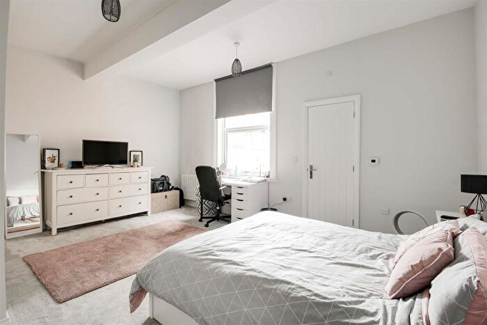2 Bedroom Apartment To Rent In Millicent Road, West Bridgford, Nottinghamshire, NG2