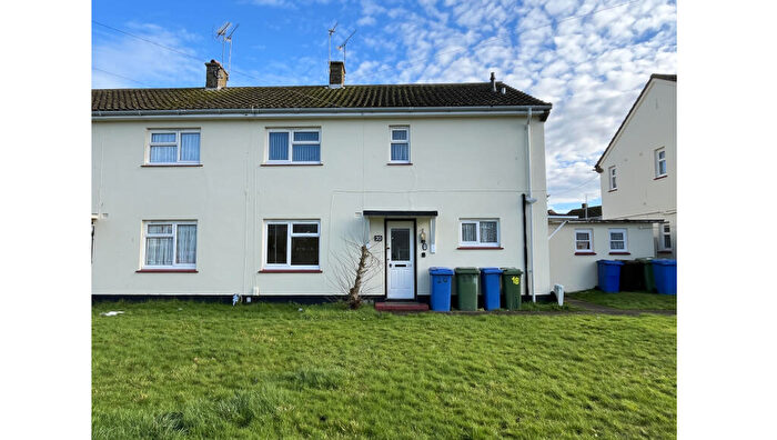 1 Bedroom Flat For Sale In Flat Middleway, Sittingbourne, Kent, ME10