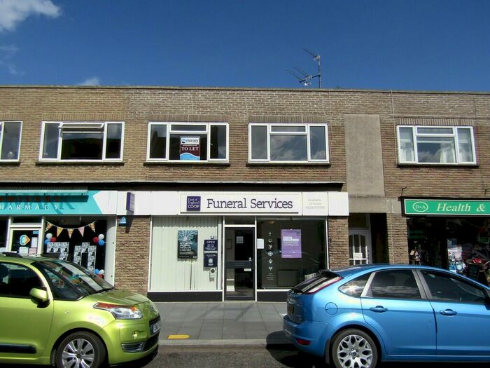 2 Bedroom Flat To Rent In Connaught Avenue, Frinton On Sea, CO13