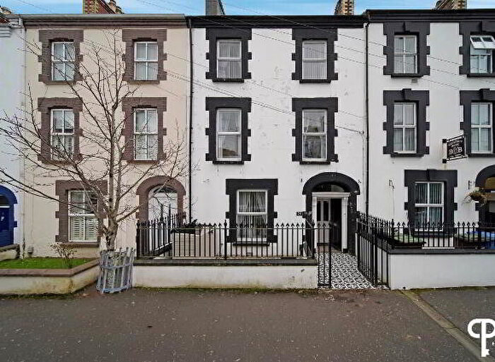 6 Bedroom TownHouse For Sale In Marlborough Street, Derry, BT48