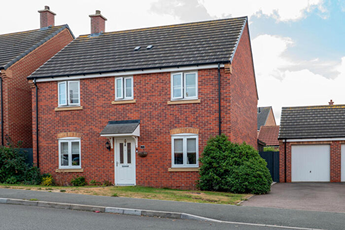 4 Bedroom House For Sale In Livingstone Road, Corby, NN18