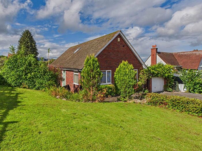 4 Bedroom Detached House For Sale In Cowleigh Bank, Malvern, WR14